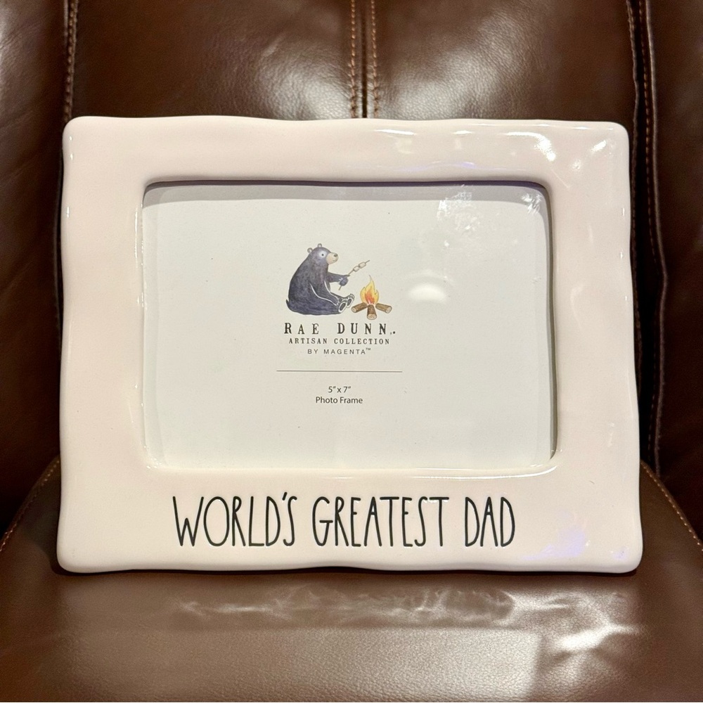 Rae Dunn WORLD’S GREATEST DAD Ceramic Picture Frame Holds 5 x 7 Photo BRAND NEW!